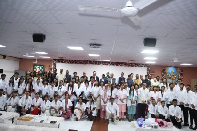 WhatsApp Image 2025-11-14 at 10.52.54 AM (1)